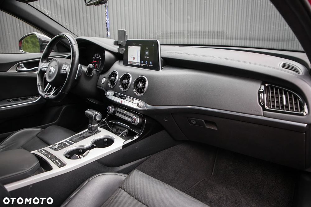 Kia Stinger 3.3 T-GDI V6 GT AWD - 33