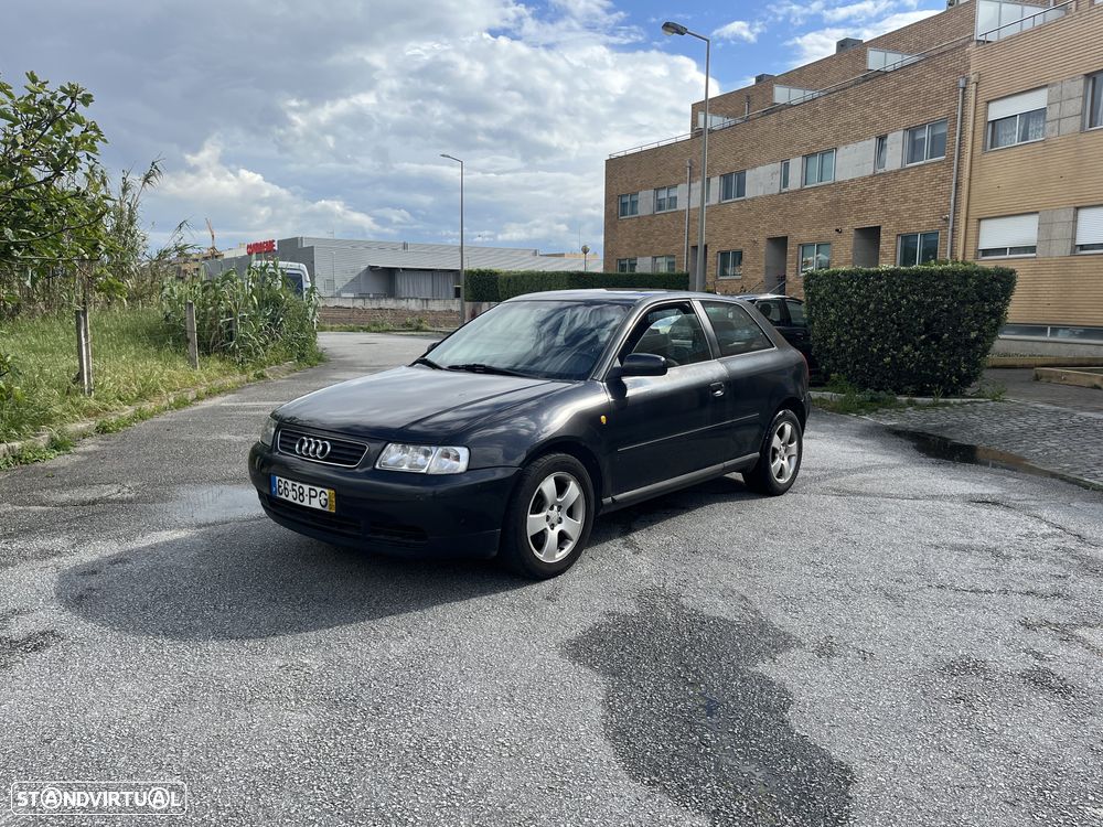 Audi A3 1.9 TDI Attraction - 1
