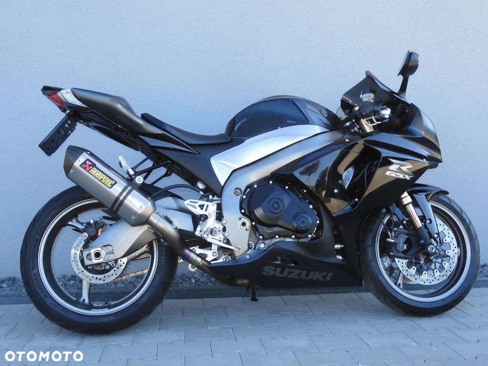 Suzuki GSX-R - 22