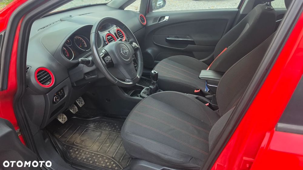 Opel Corsa 1.4 16V Innovation - 14