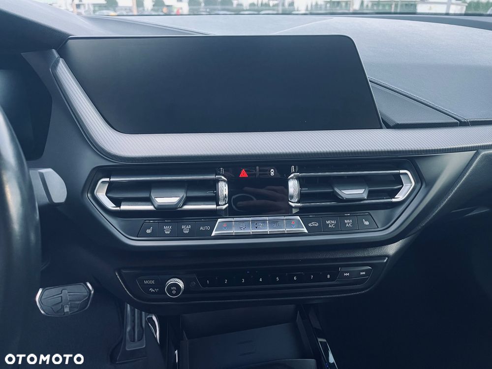 BMW Seria 2 - 29