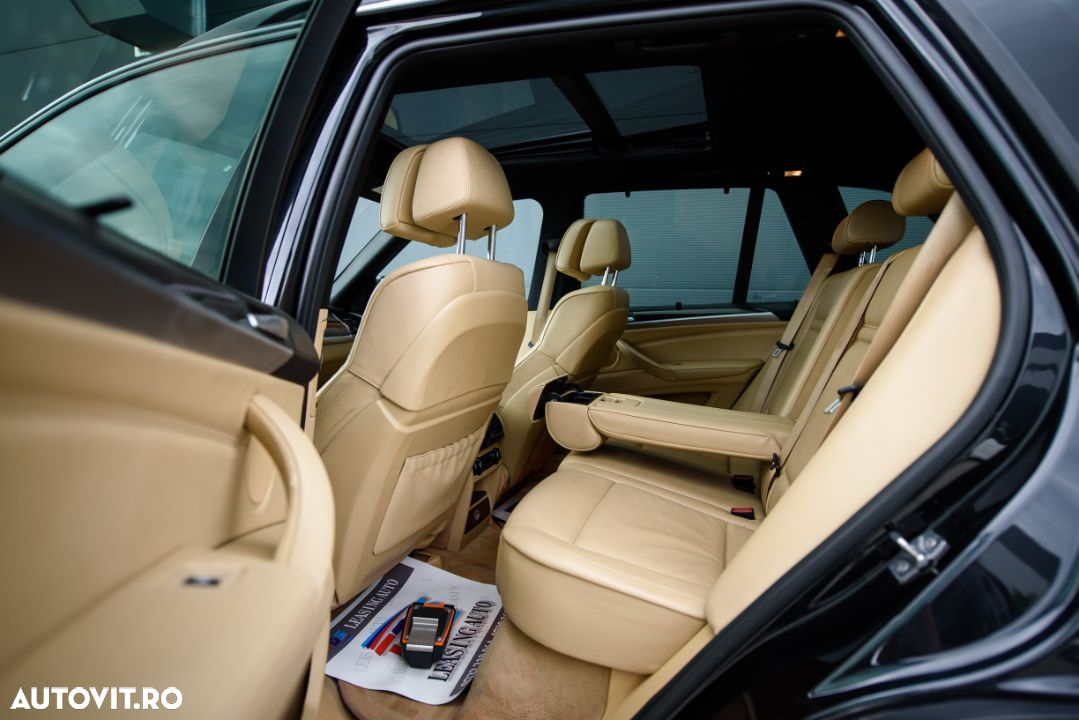 BMW X5 xDrive35d - 17