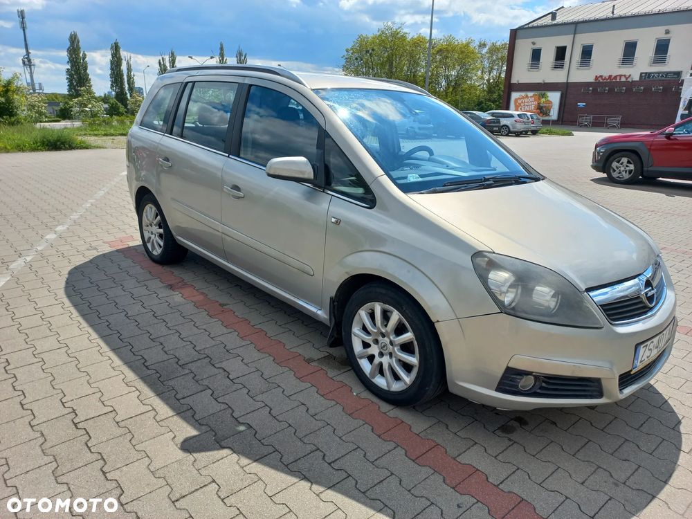 Opel Zafira 1.9 CDTI Sport ActiveSelect - 1