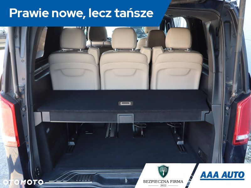 Mercedes-Benz Klasa V - 24