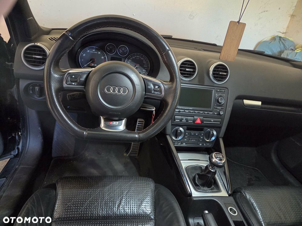 Audi S3 2.0T FSI Quattro - 26