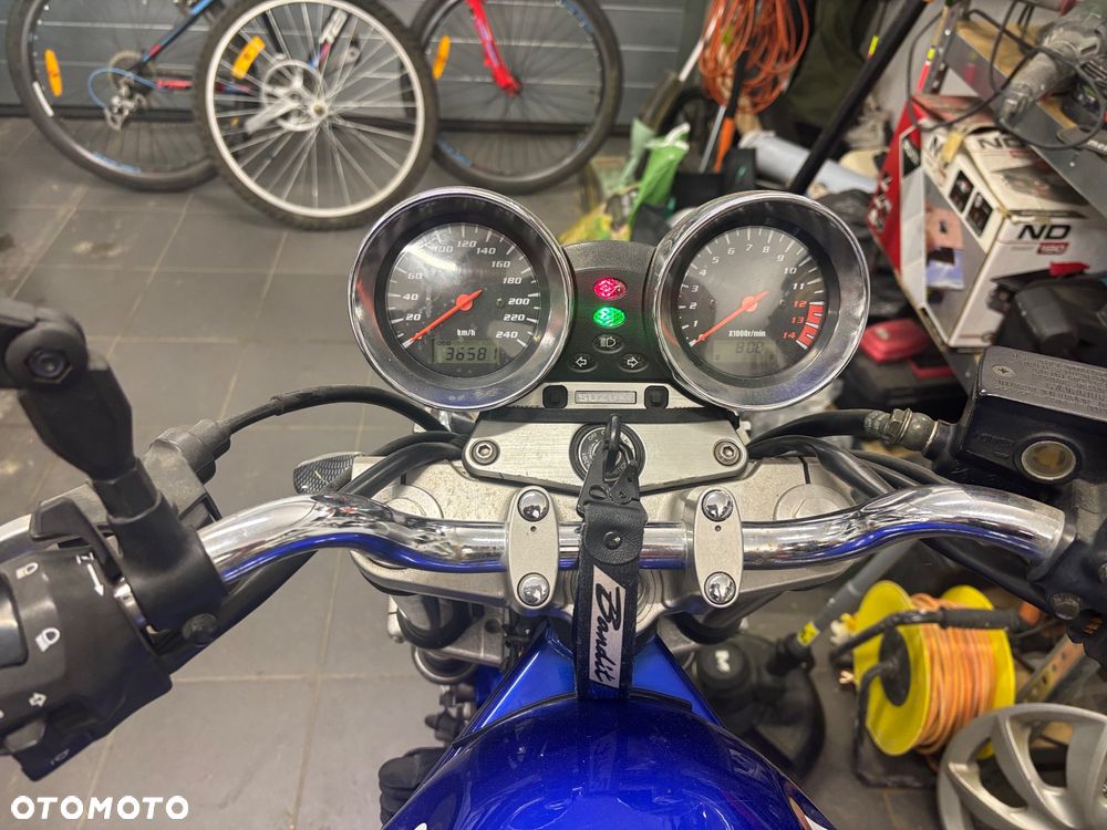 Suzuki Bandit - 4
