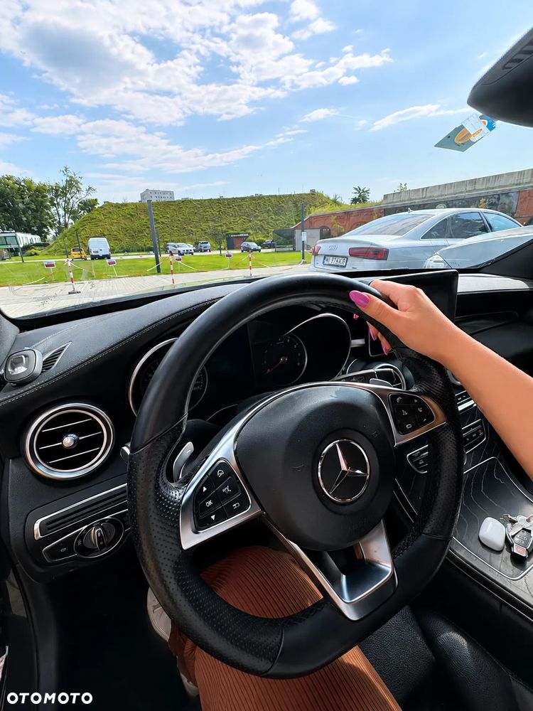 Mercedes-Benz Klasa C 300 7G-TRONIC - 6