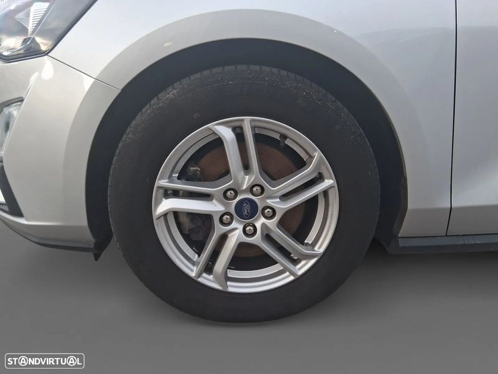 Ford Focus SW 1.5 TDCi EcoBlue ST-Line - 16