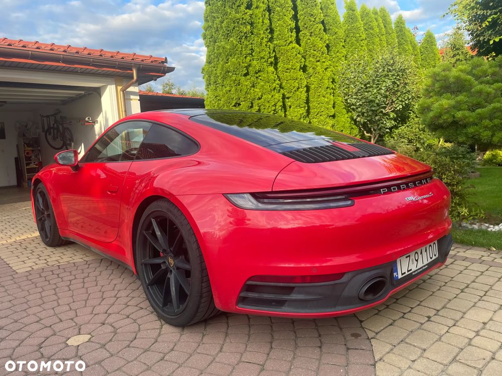 Porsche 911 Carrera S - 4