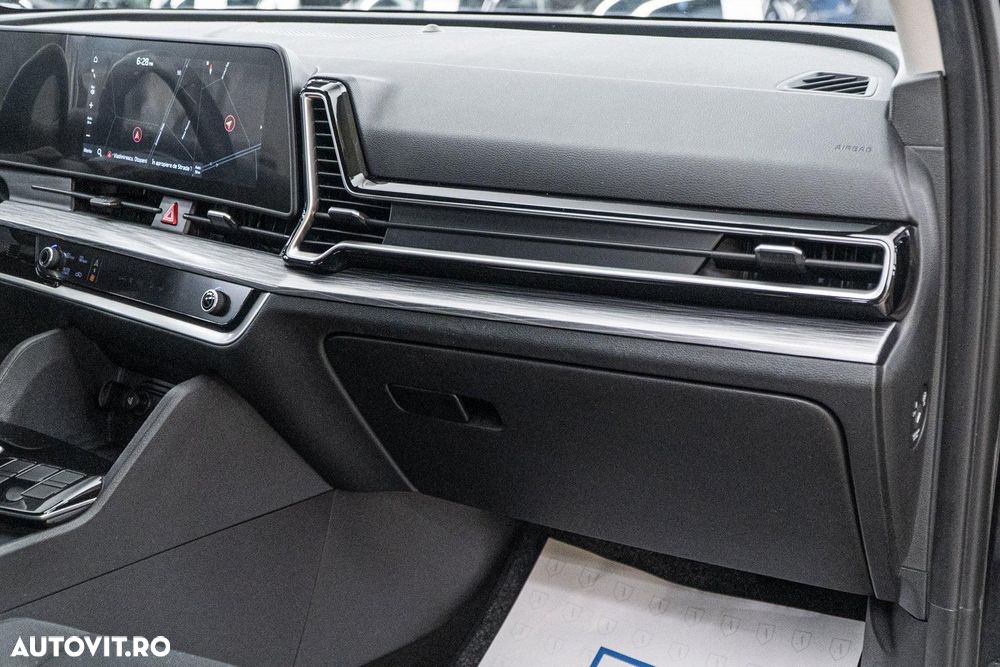 Kia Sportage 1.6 DSL MHEV 7DCT HP 4x2 Business Line - 36