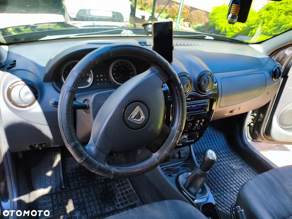 Dacia Duster 1.6 - 14