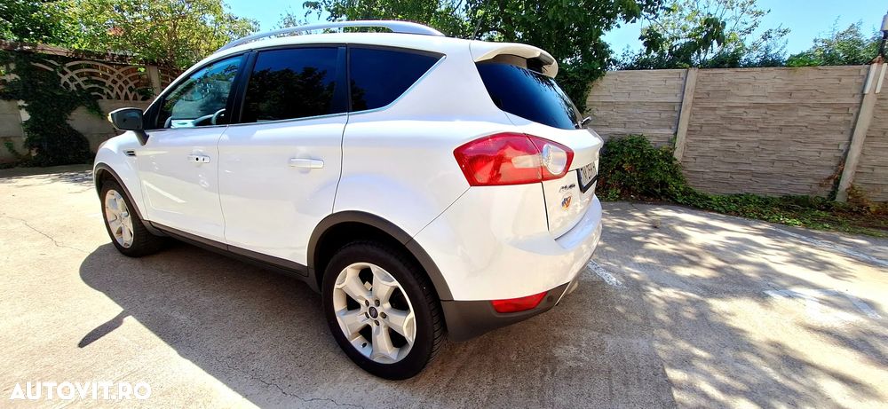 Ford Kuga ver-2-0-tdci-4wd-titanium - 6