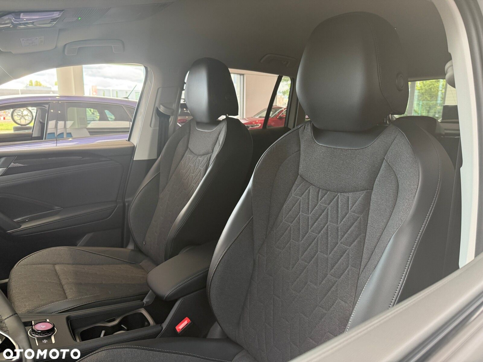 Volkswagen Tiguan - 13