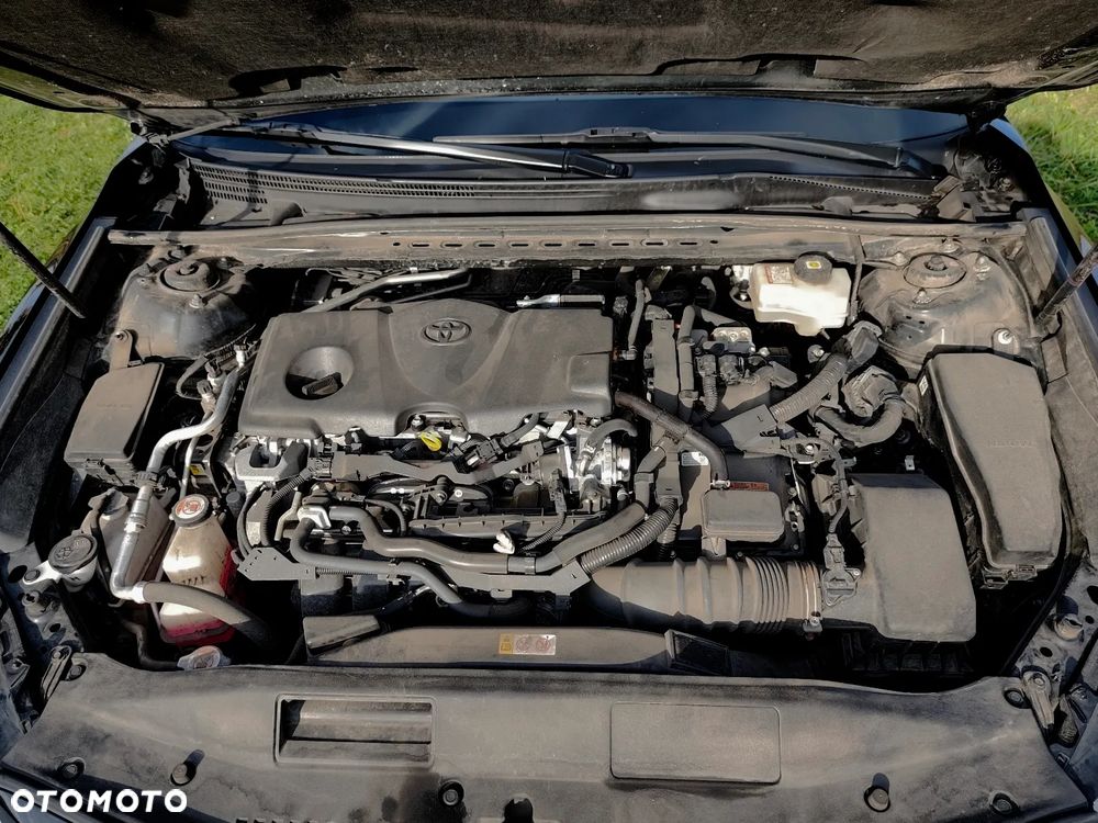 Toyota Camry 2.5 Hybrid Comfort CVT - 12