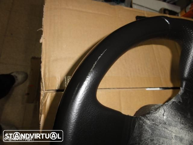 Spray de reparação e pintura Preto Mate para Volantes e interiores (Couro liso, Couro perfurado, Pele, Pele sintética, Napel, Plásticos*, Materiais sintéticos suaves ex PVC, etc...) - 11