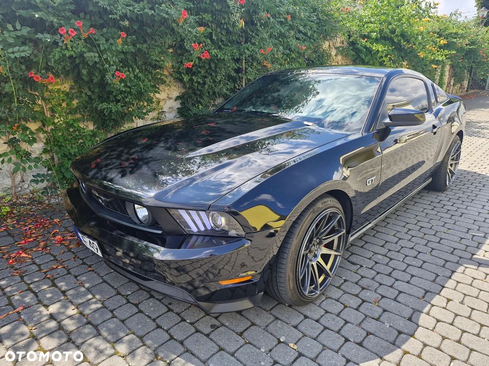 Ford Mustang 4.6 V8 GT Premium - 2
