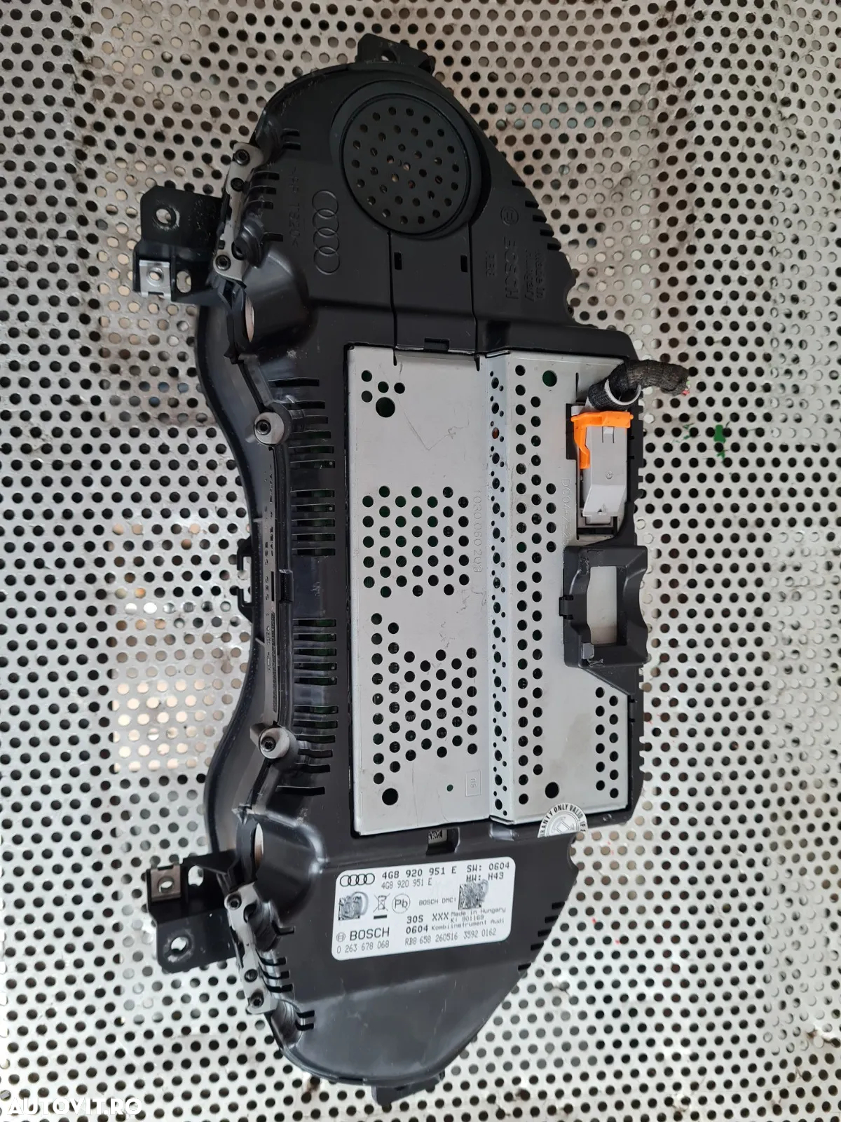 Ceasuri Bord Audi A6 C7 De Anglia 2012-2013-2014-2015-2016-2017-2018 Cod 4GE Diesel - Dezmembrari A - 7