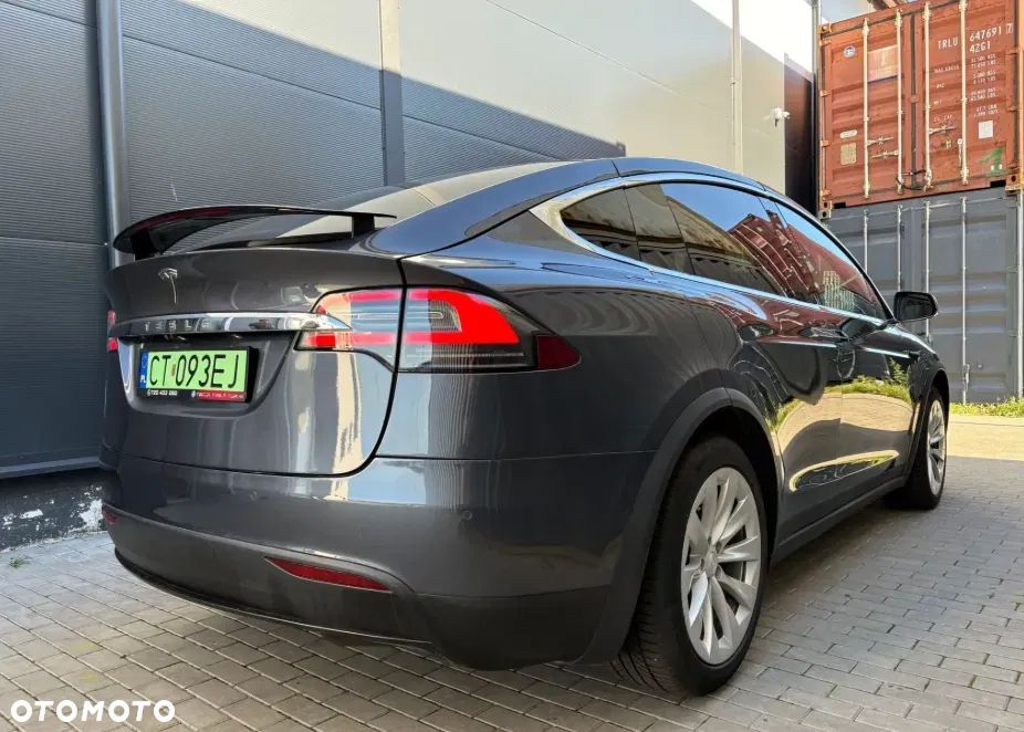 Tesla Model X 100D Allradantrieb - 4