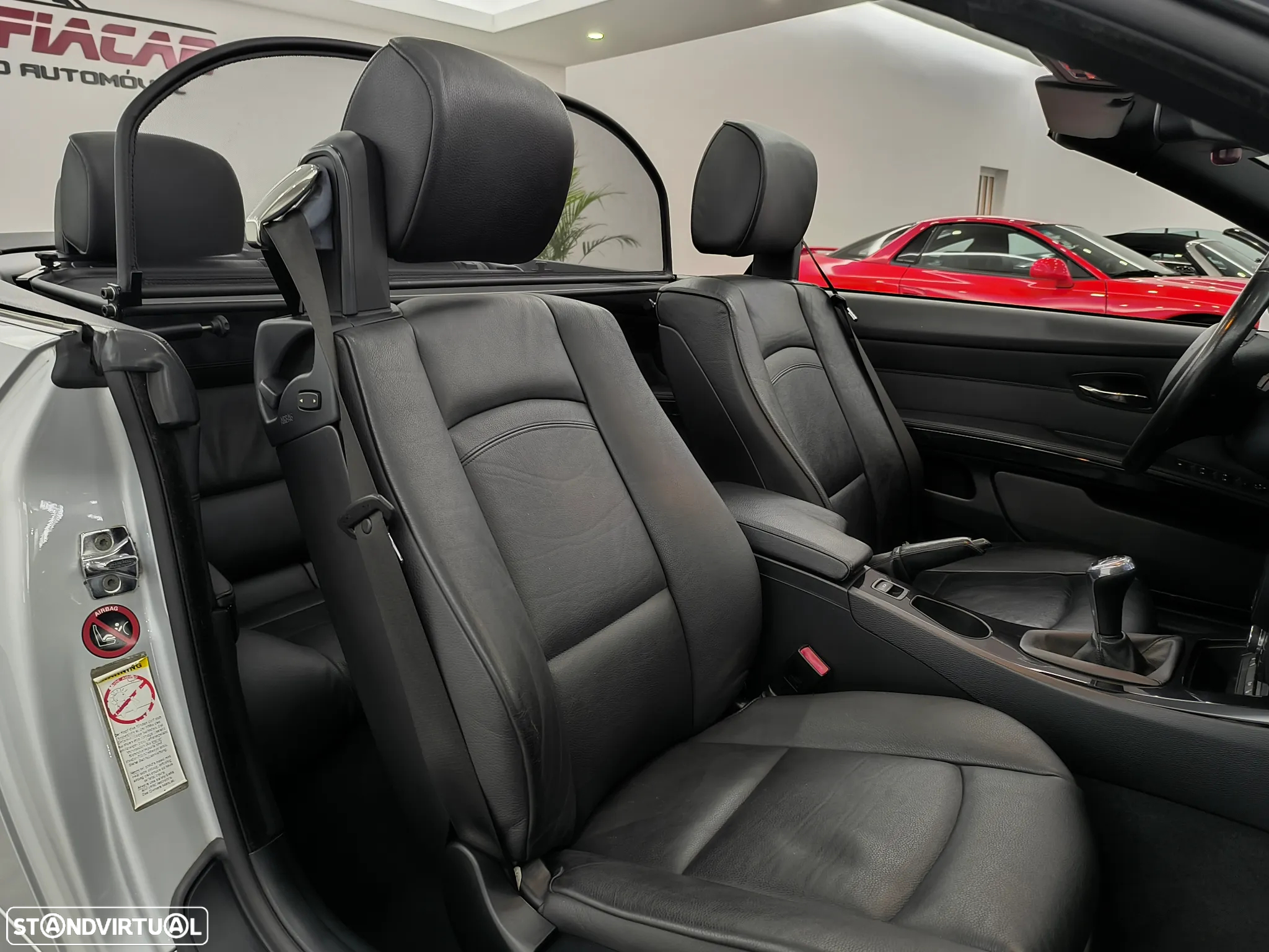 BMW 320 i Cabrio - 27