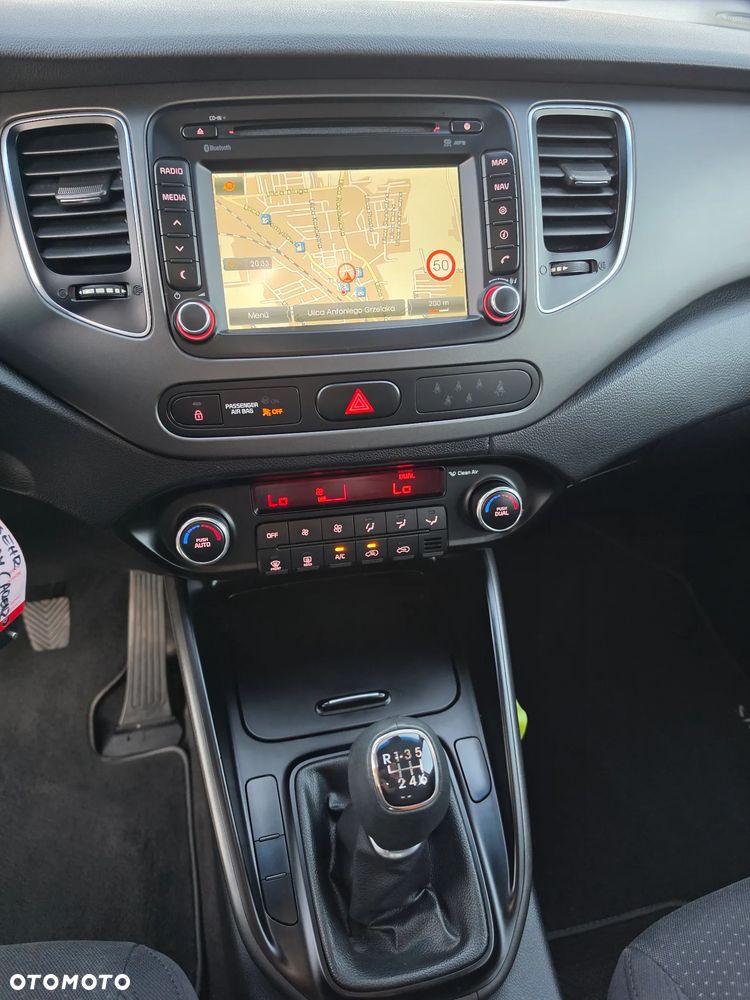 Kia Carens 1.7 CRDi XL 7os - 16