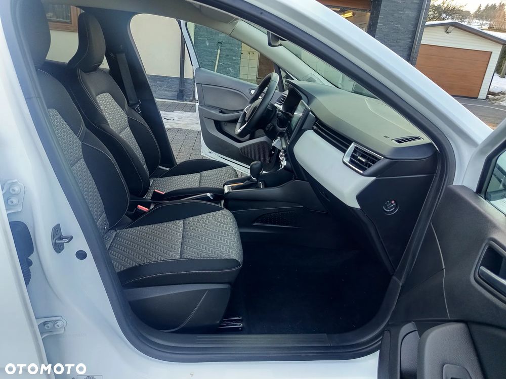 Renault Clio 1.6 E-TECH Zen - 8