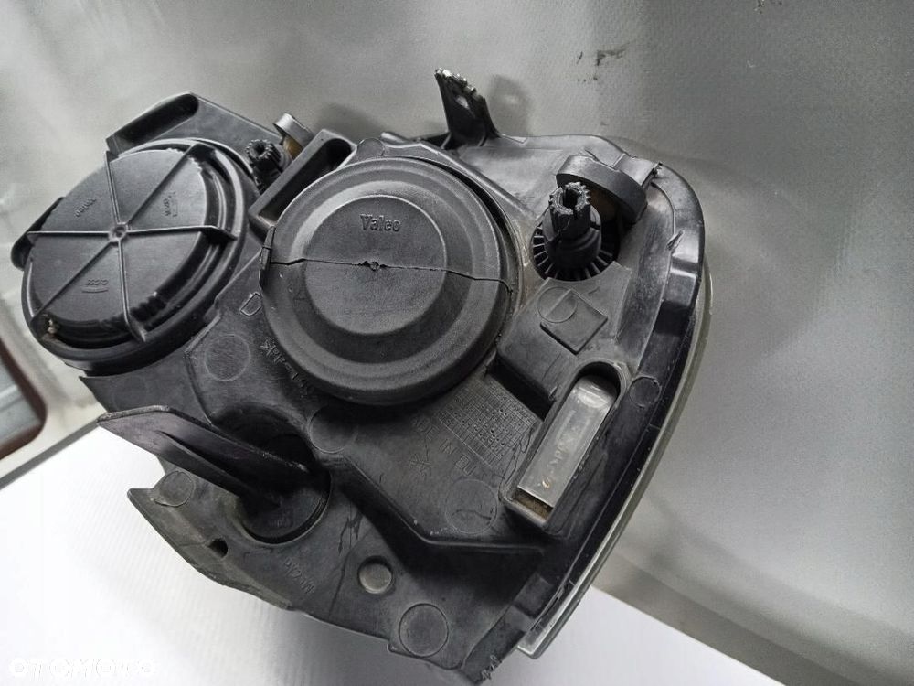 LAMPA PRZÓD PRZEDNIA PRAWA VW POLO 6Q1941008AT - 11