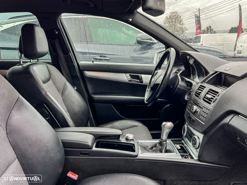 Mercedes-Benz C 220 - 10