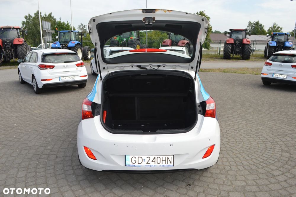 Hyundai i30 - 12