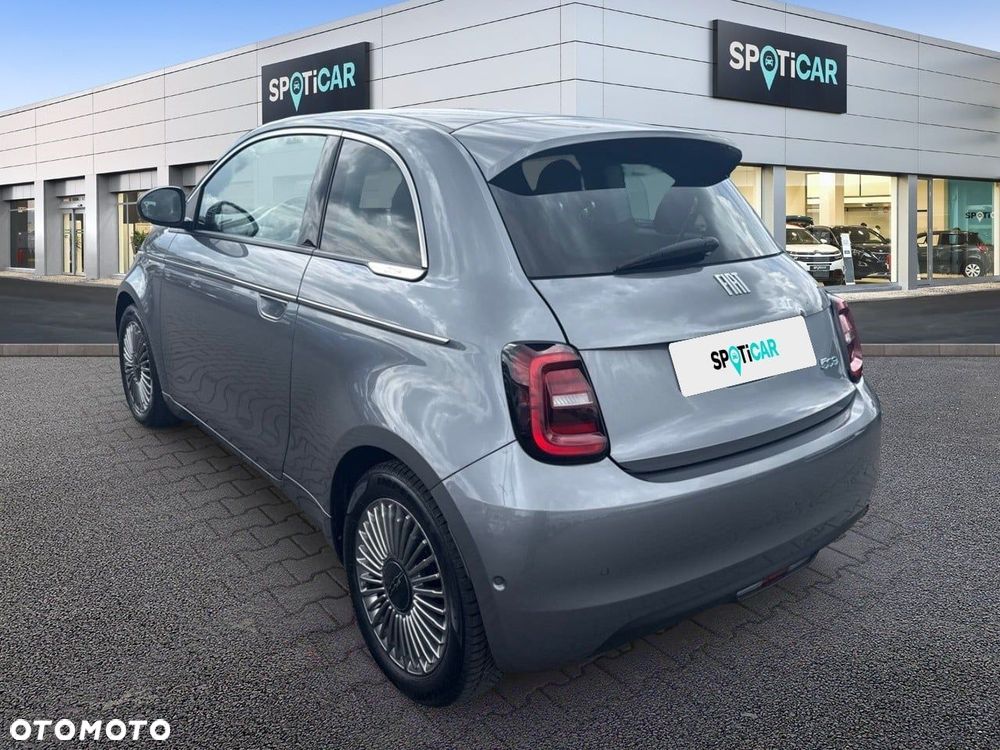 Fiat 500e - 8