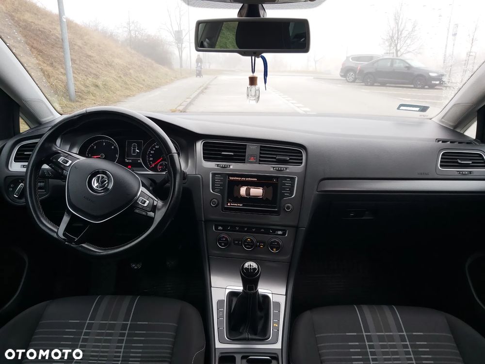 Volkswagen Golf 1.6 TDI BlueMotion Technology Lounge - 13