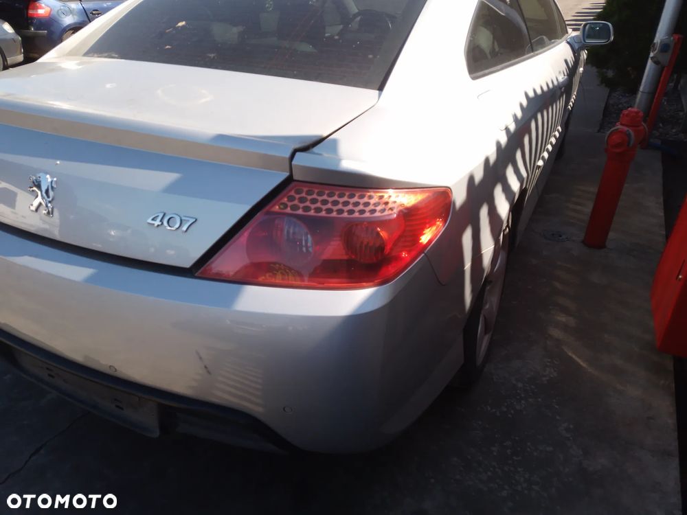PEUGEOT 407 COUPE 04-11 2.7 HDi  SCHOWEK PASAŻERA - 17