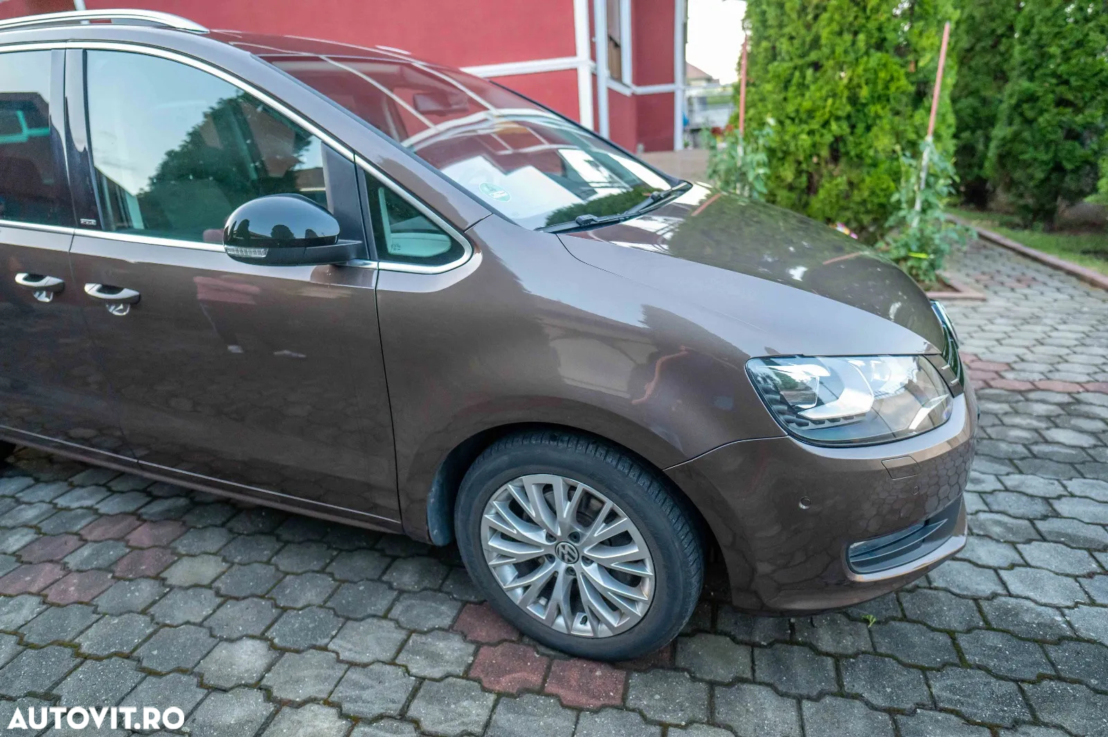 Volkswagen Sharan 2.0 TDI DSG Blue Motion Highline - 4