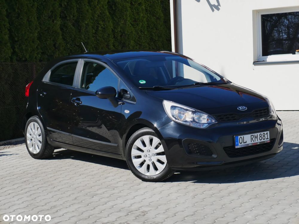Kia Rio - 3