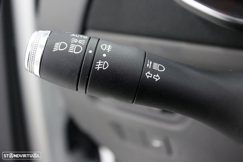 Renault Zoe (c/ Bateria) Z.E. 50 LIFE - 17