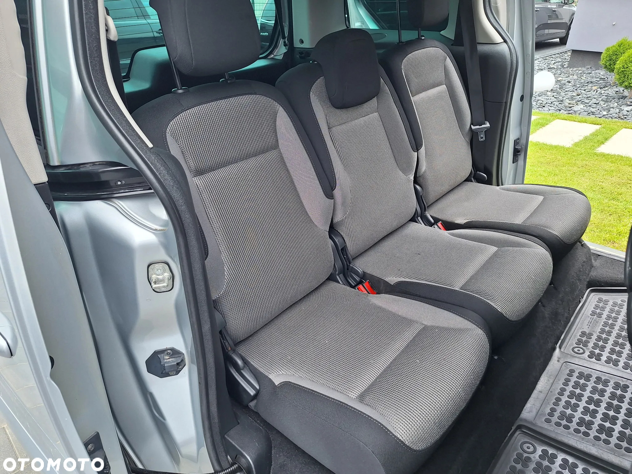Peugeot Partner Tepee HDi FAP 110 Family - 21