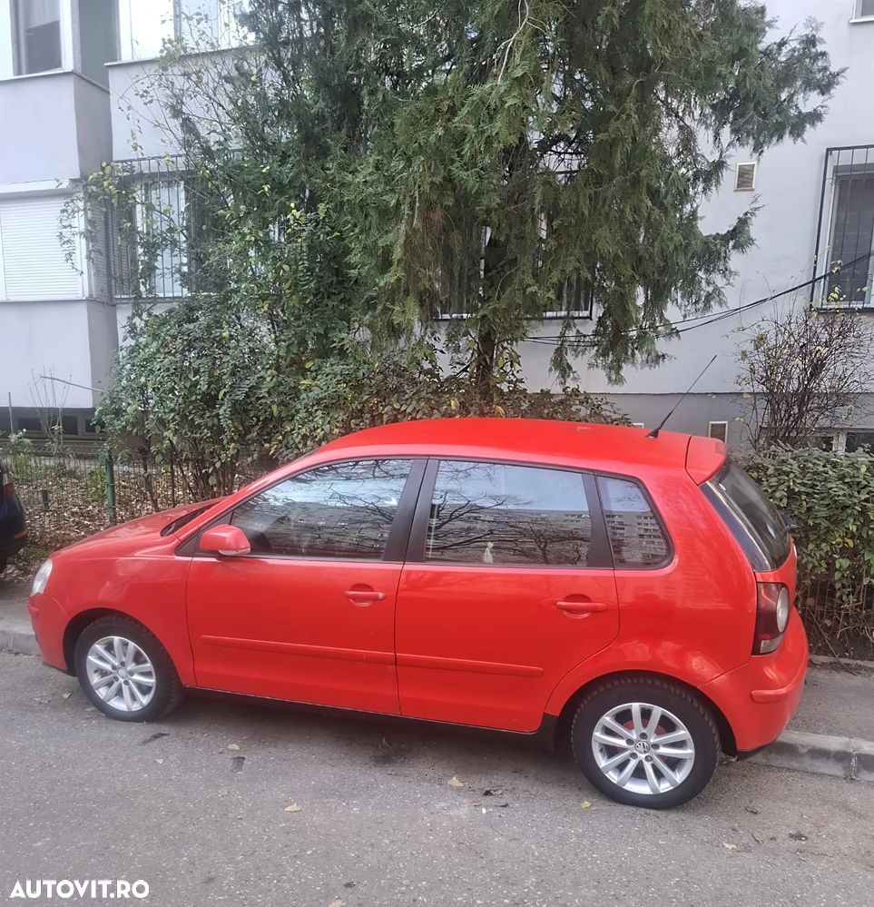 Volkswagen Polo 1.4 Attractive - 8