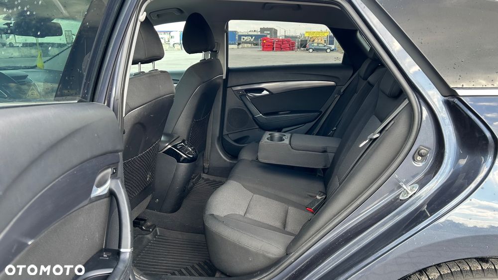 Hyundai i40 1.7 CRDi Business DCT - 14