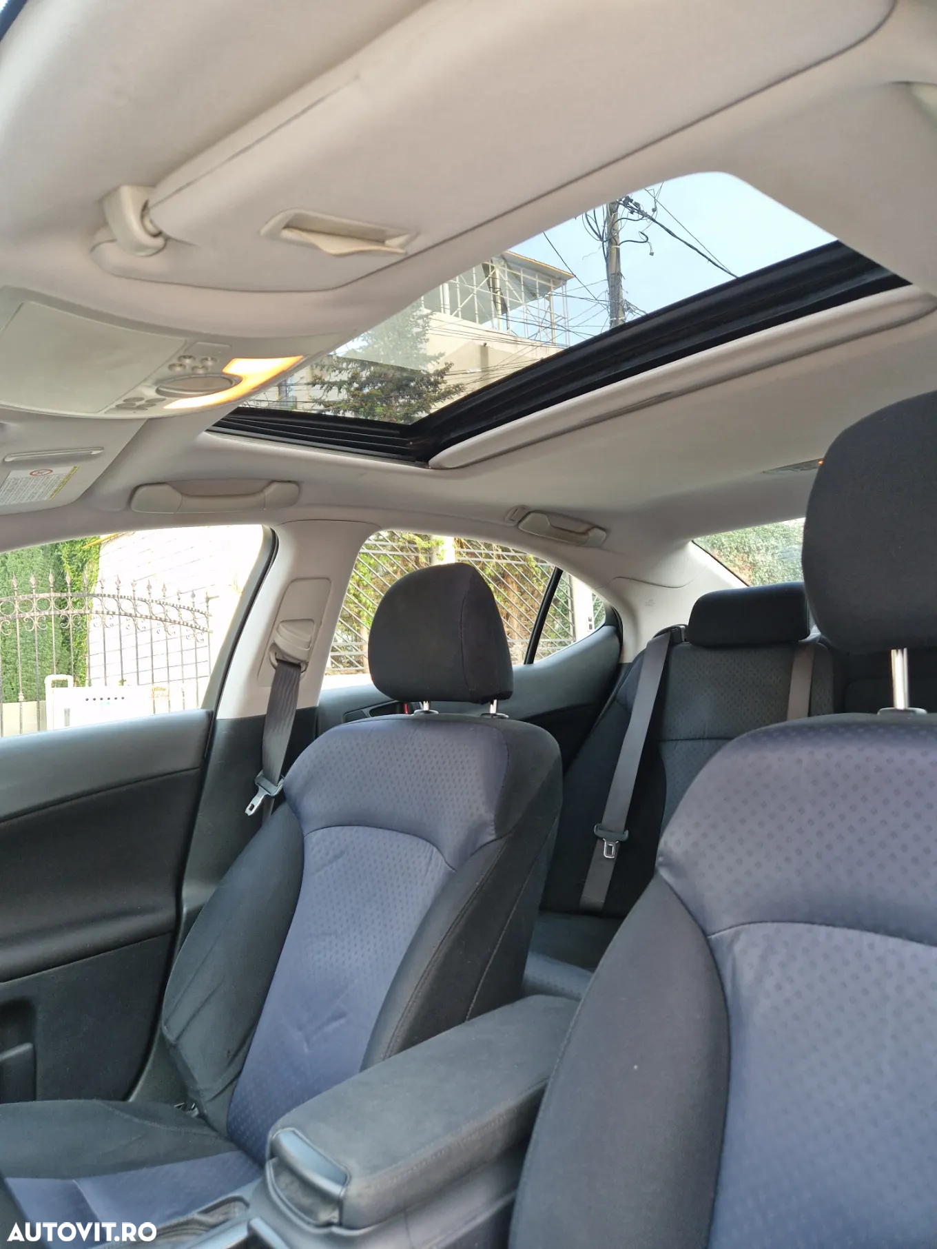 Lexus Seria IS 220d - 19
