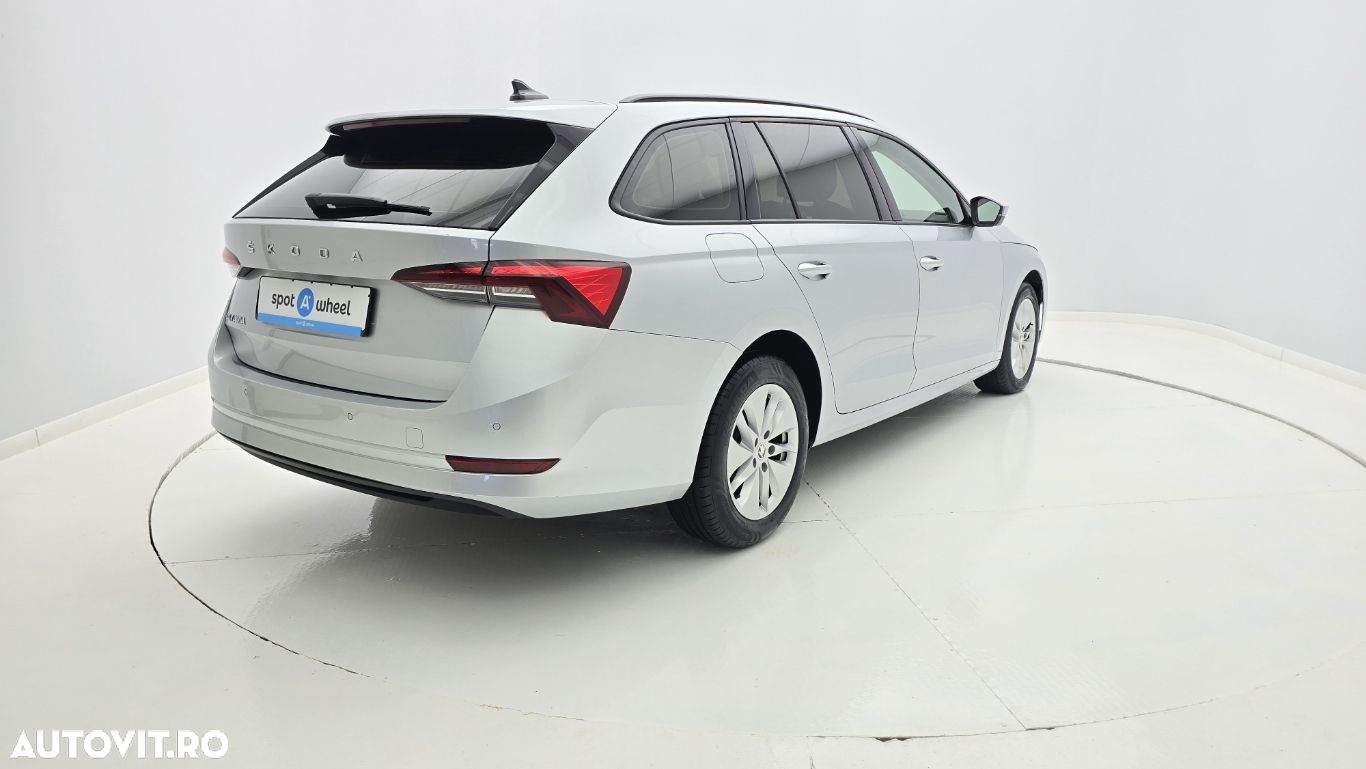 Skoda Octavia Combi 2.0 TDI Ambition - 6