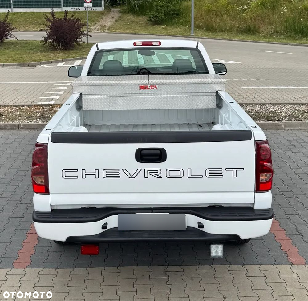 Chevrolet SILVERADO - 9