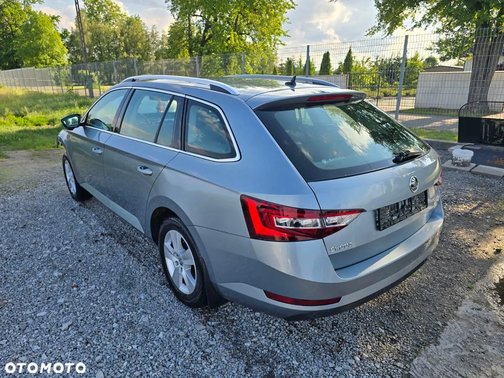 Skoda Superb 1.4 TSI 4x4 ACT Ambition - 11