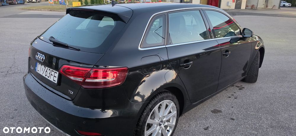 Audi A3 Sportback - 4