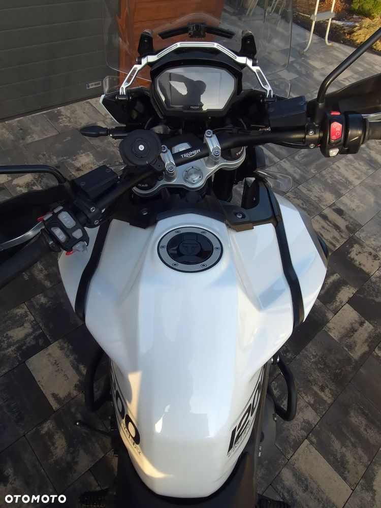 Triumph Tiger - 11