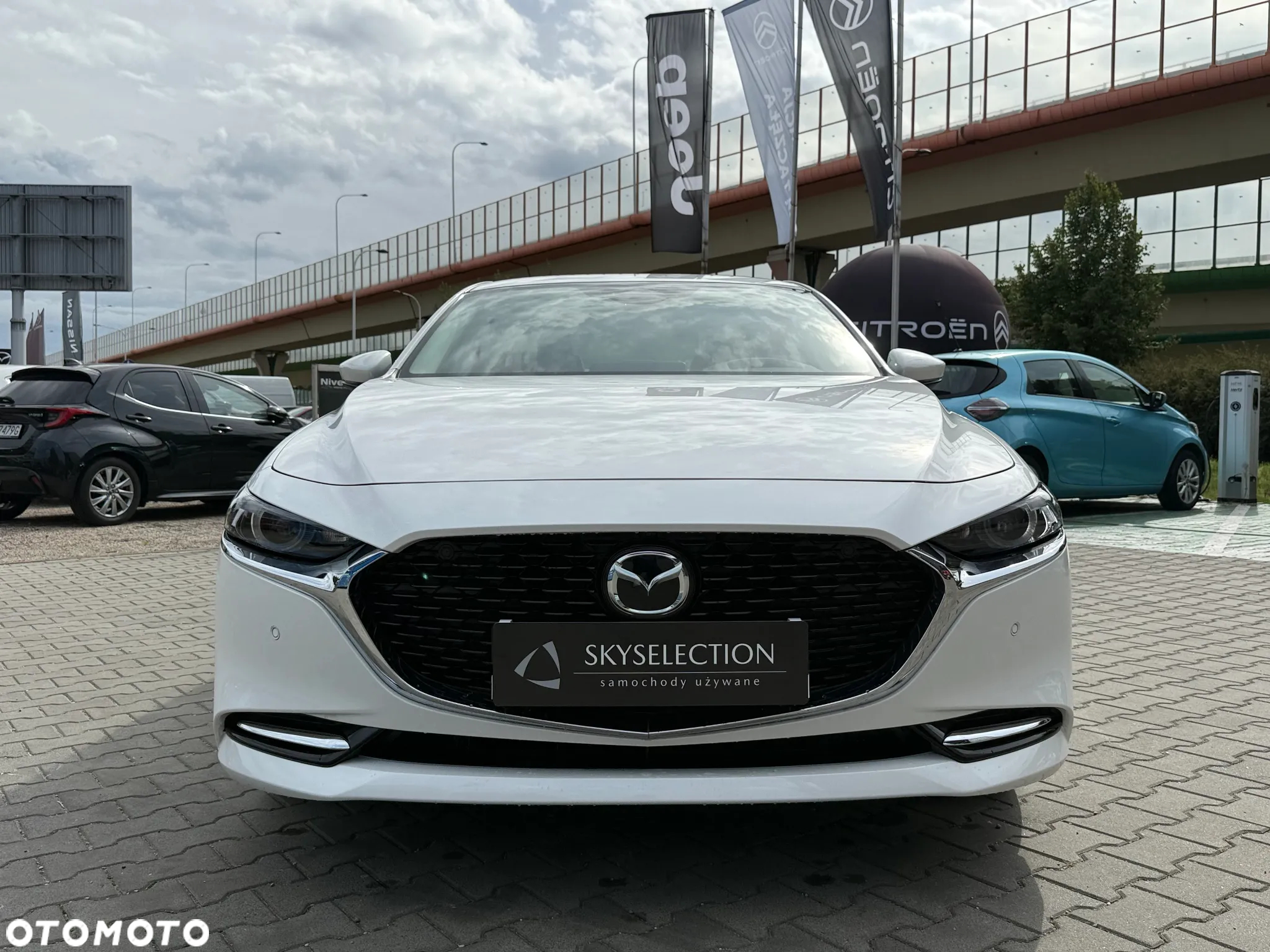 Mazda 3 - 9