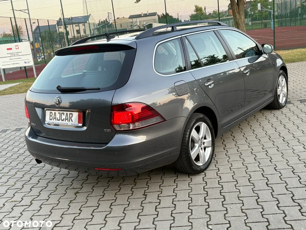 Volkswagen Golf 1.6 TDI DPF Comfortline - 6