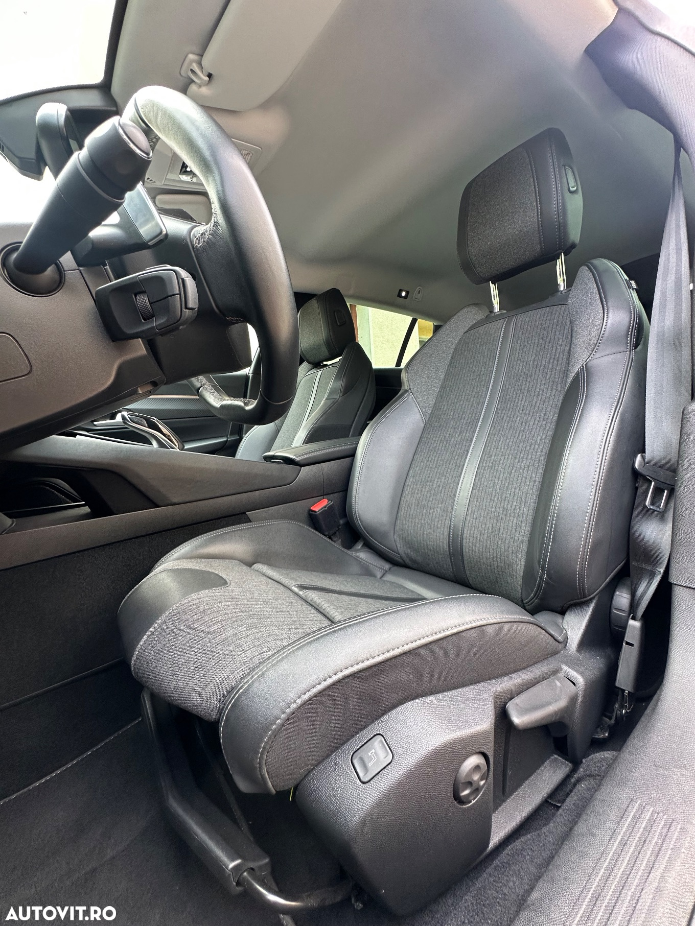 Peugeot 508 SW 1.2 PureTech S&S EAT8 Allure Pack - 9