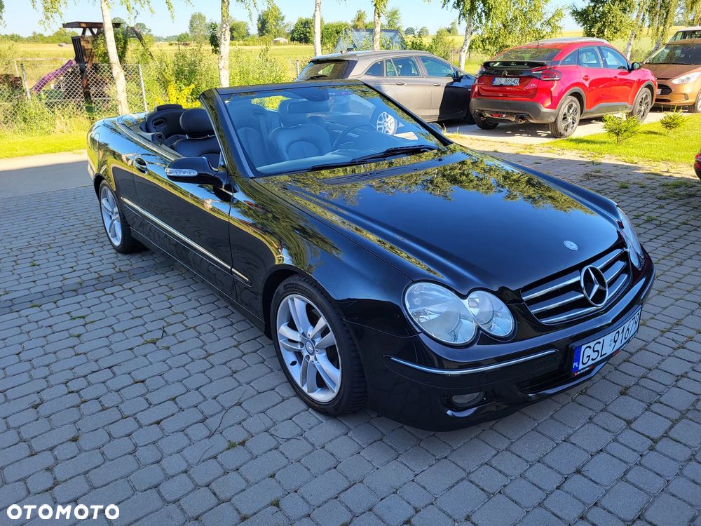 Mercedes-Benz CLK - 19