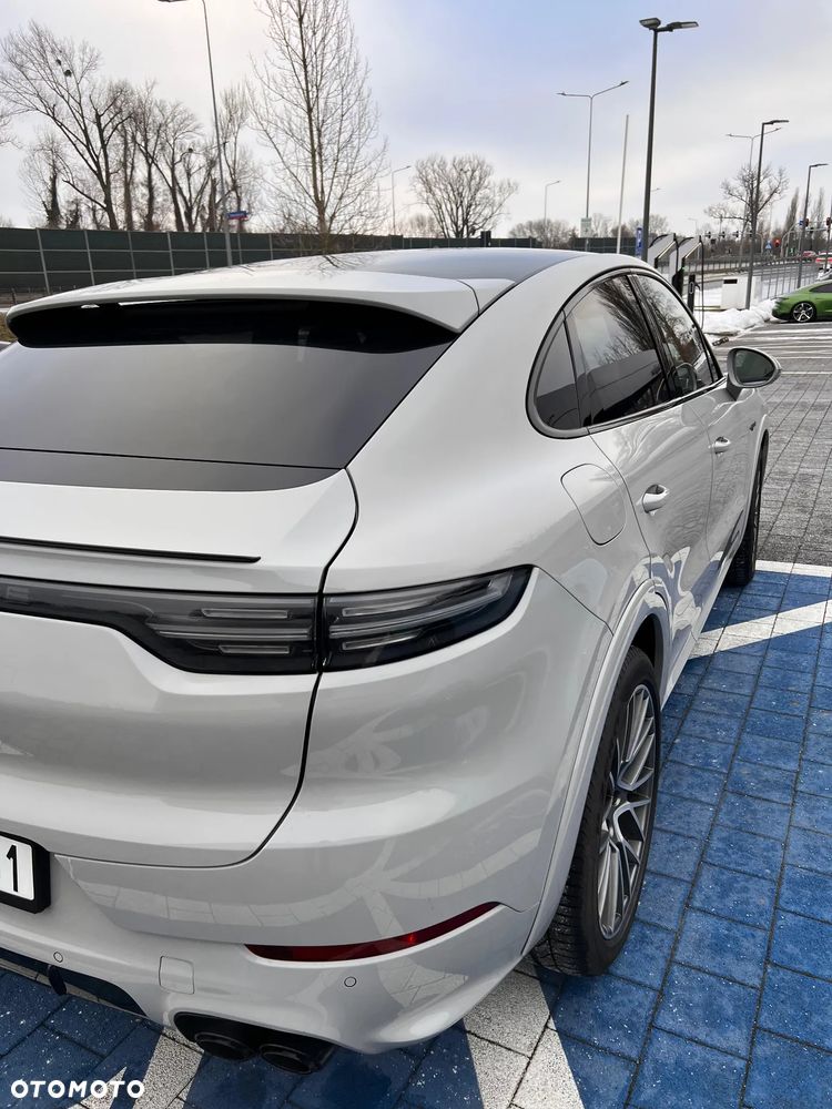 Porsche Cayenne E-Hybrid - 10