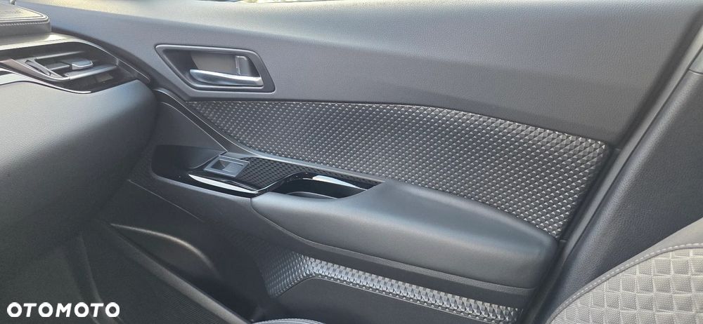 Toyota C-HR 2.0 Hybrid Premiere Edition - 13