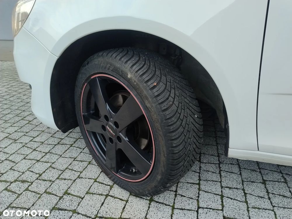 Skoda Fabia 1.6 TDI DPF Active Plus - 36
